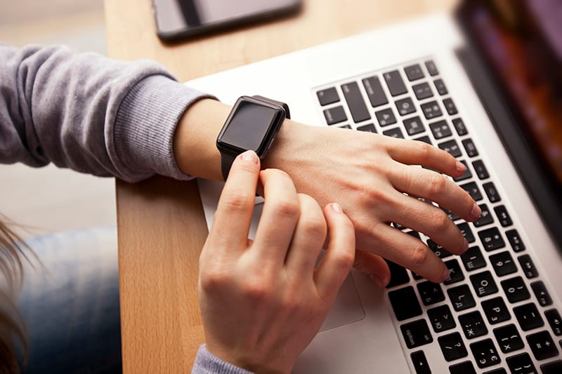 8 Cool Benefits of Having a Smart Watch